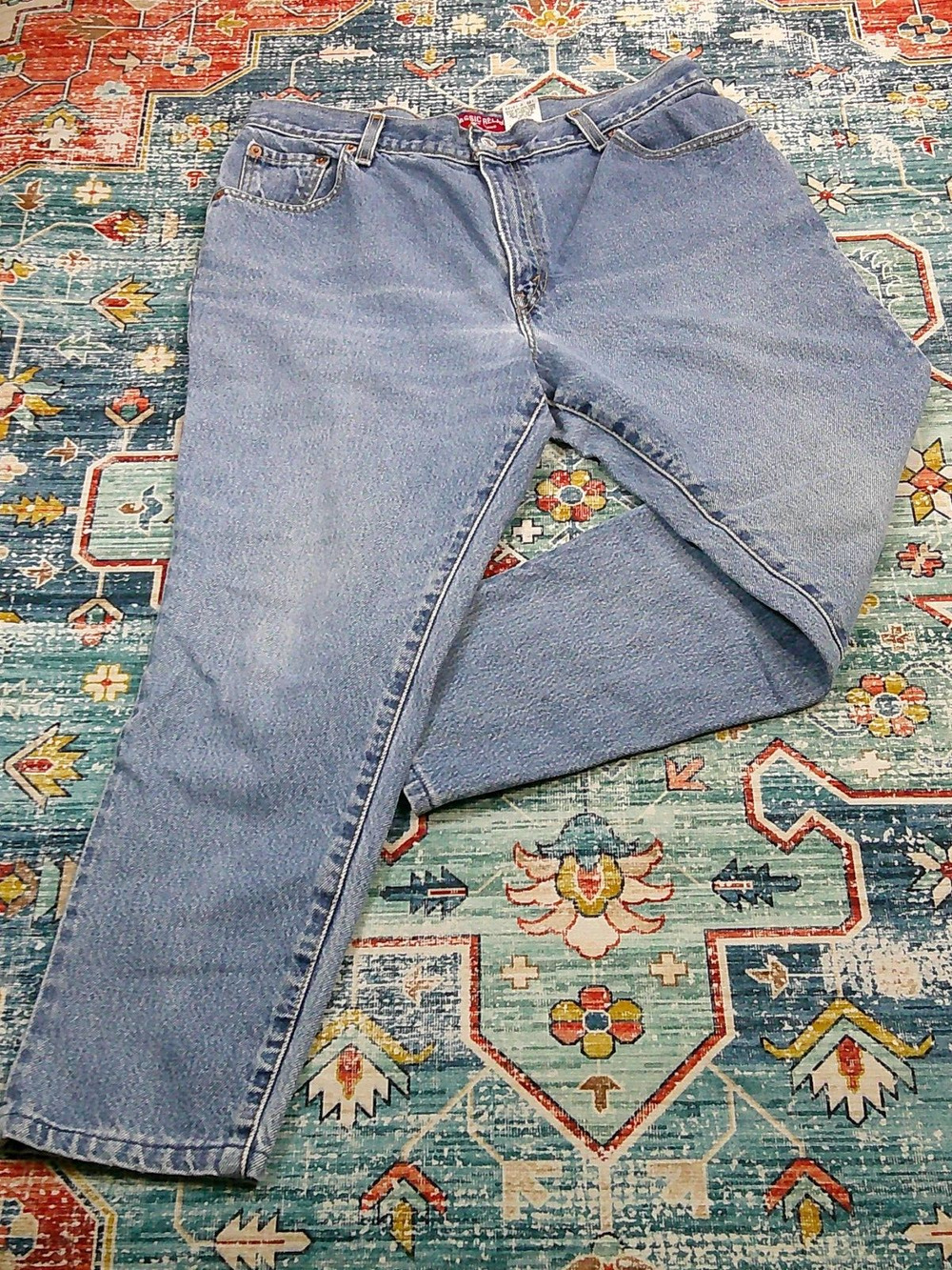 Vintage 90’s Levi’s 550 Women’s Relaxed Fit Tapered Mom Jeans Size 14 (32WX26L)